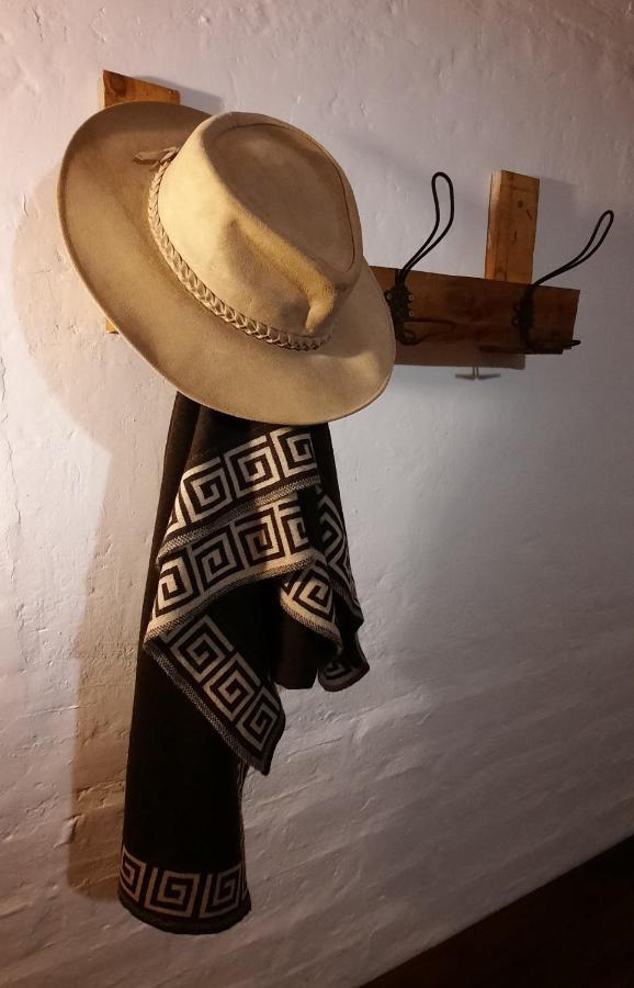 Aire De Barreal Hostel Andino Eksteriør bilde